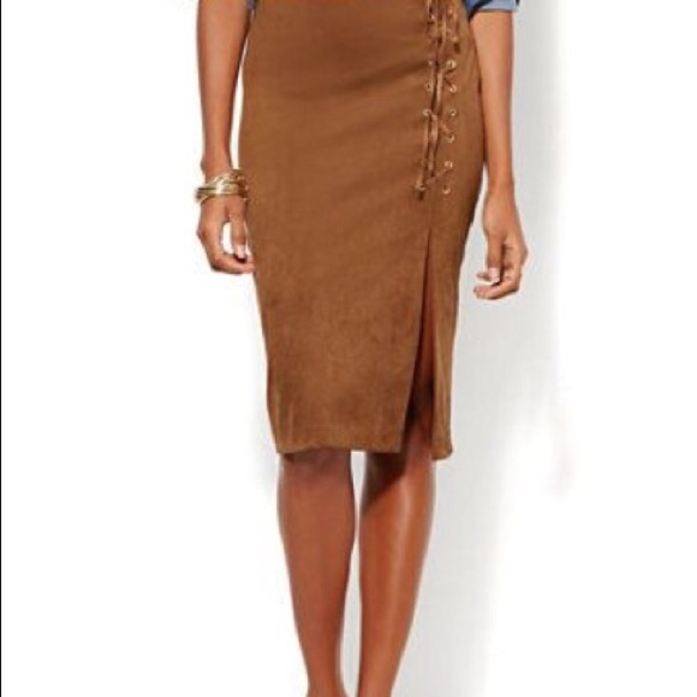 New York & Company Brown Suede Skirt Sz 12